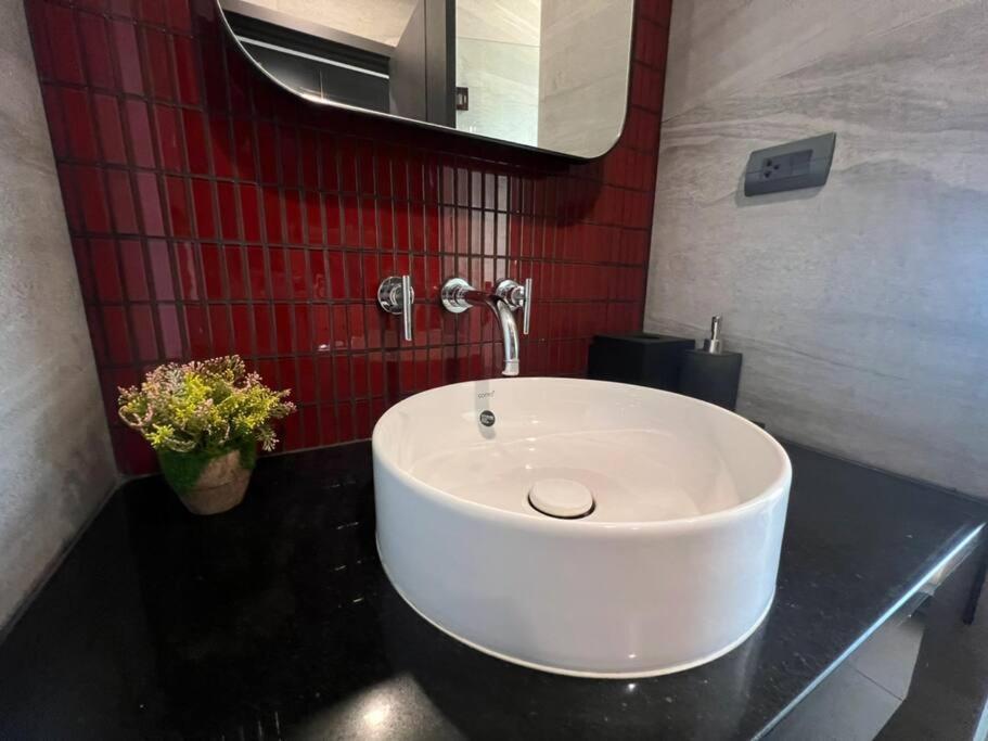 Downtown Chic Condo Rooftop Pool #En797 Pattaya Exterior photo